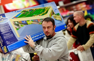 Illustration for article titled Black Friday: The Terrible Movie